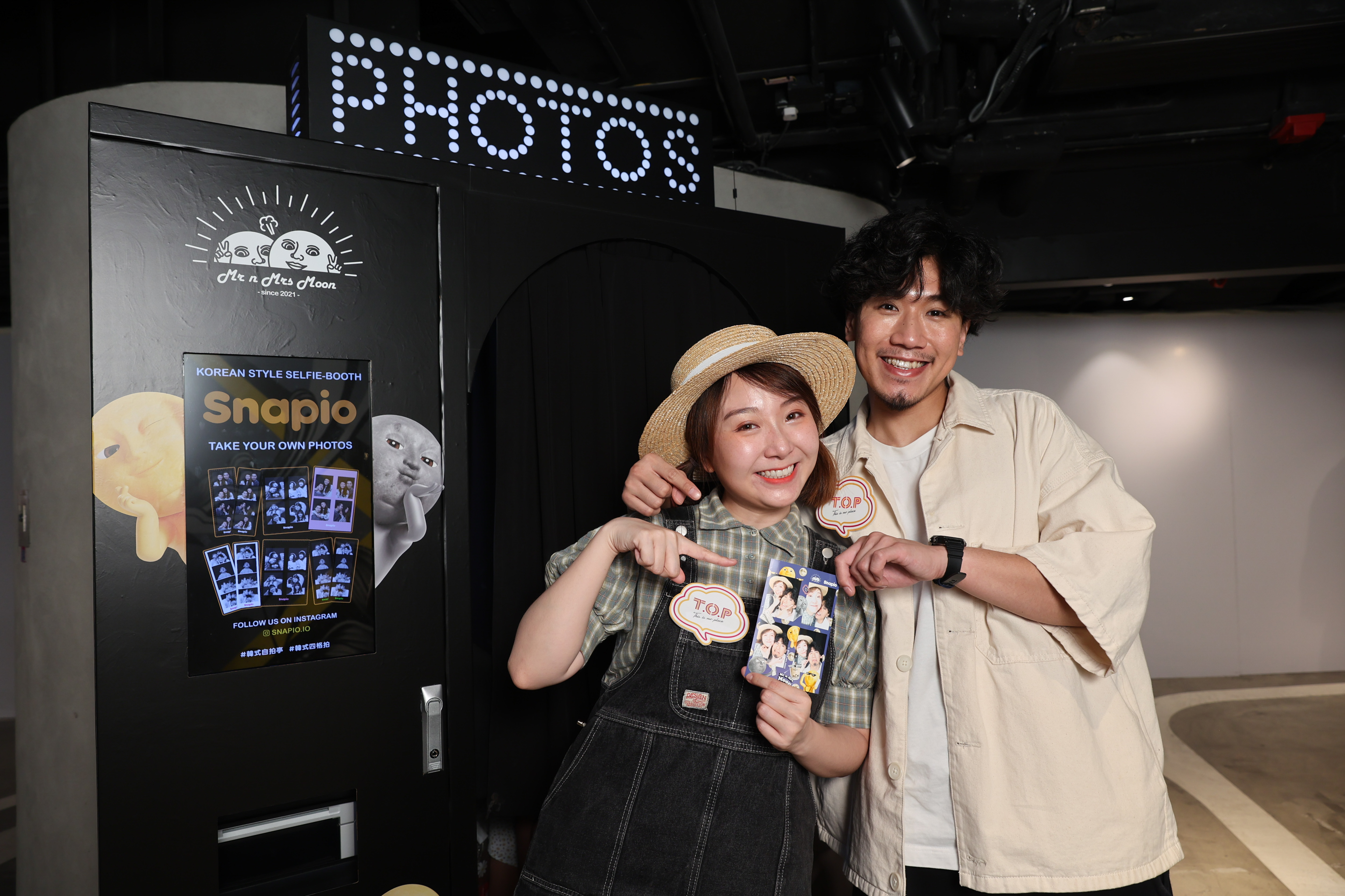 8.Mr n Mrs Moon 主題自拍亭.jpg