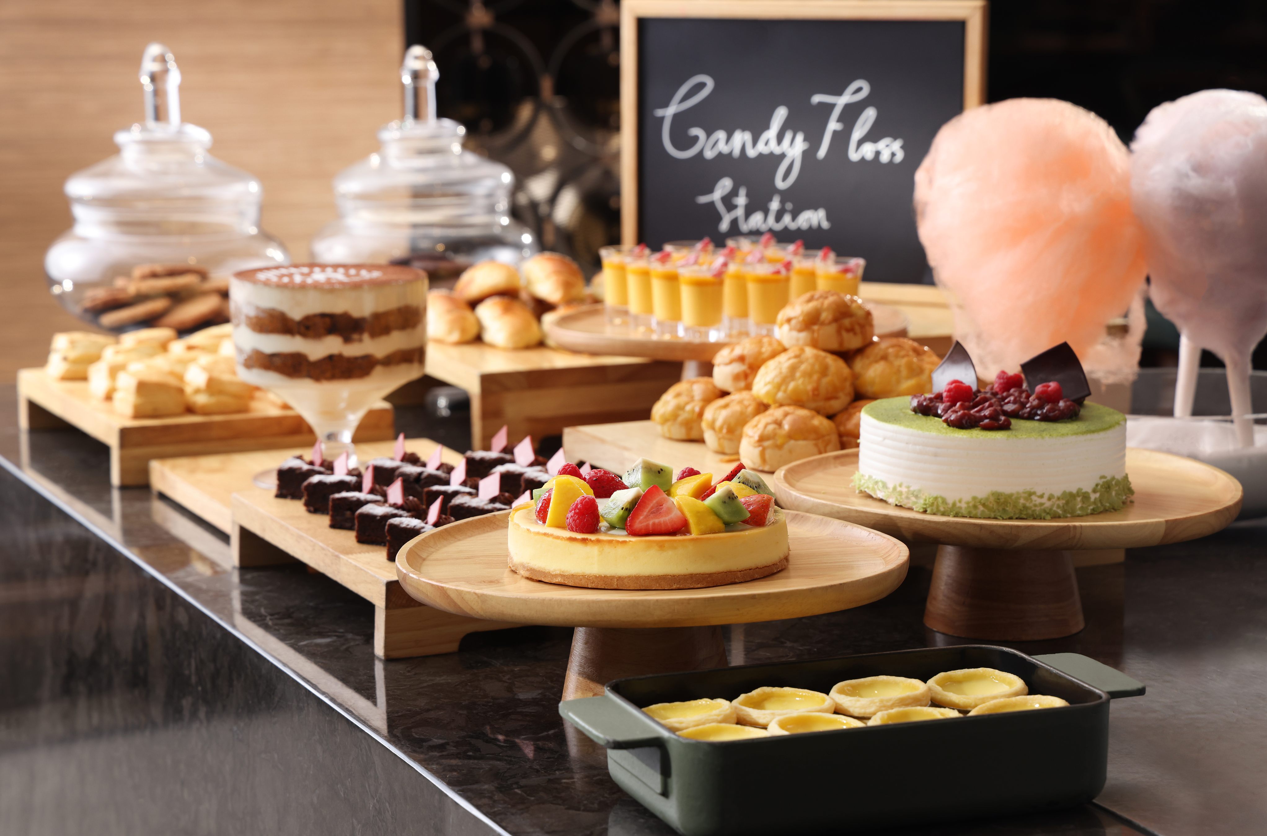 Dessert Station_Cafe Lantau_1mb.jpg