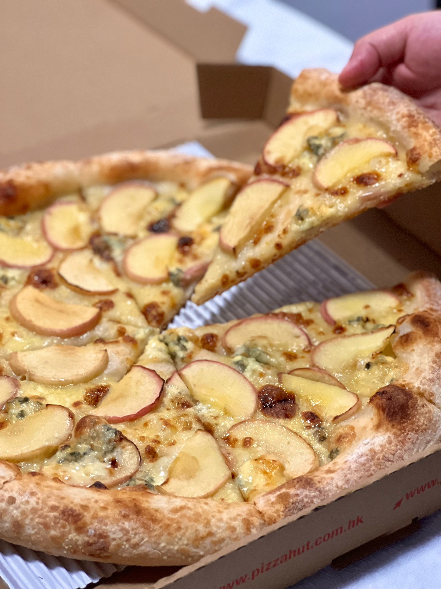 WhatsApp Image 2022-10-06 at 9.27.23 PM.jpeg