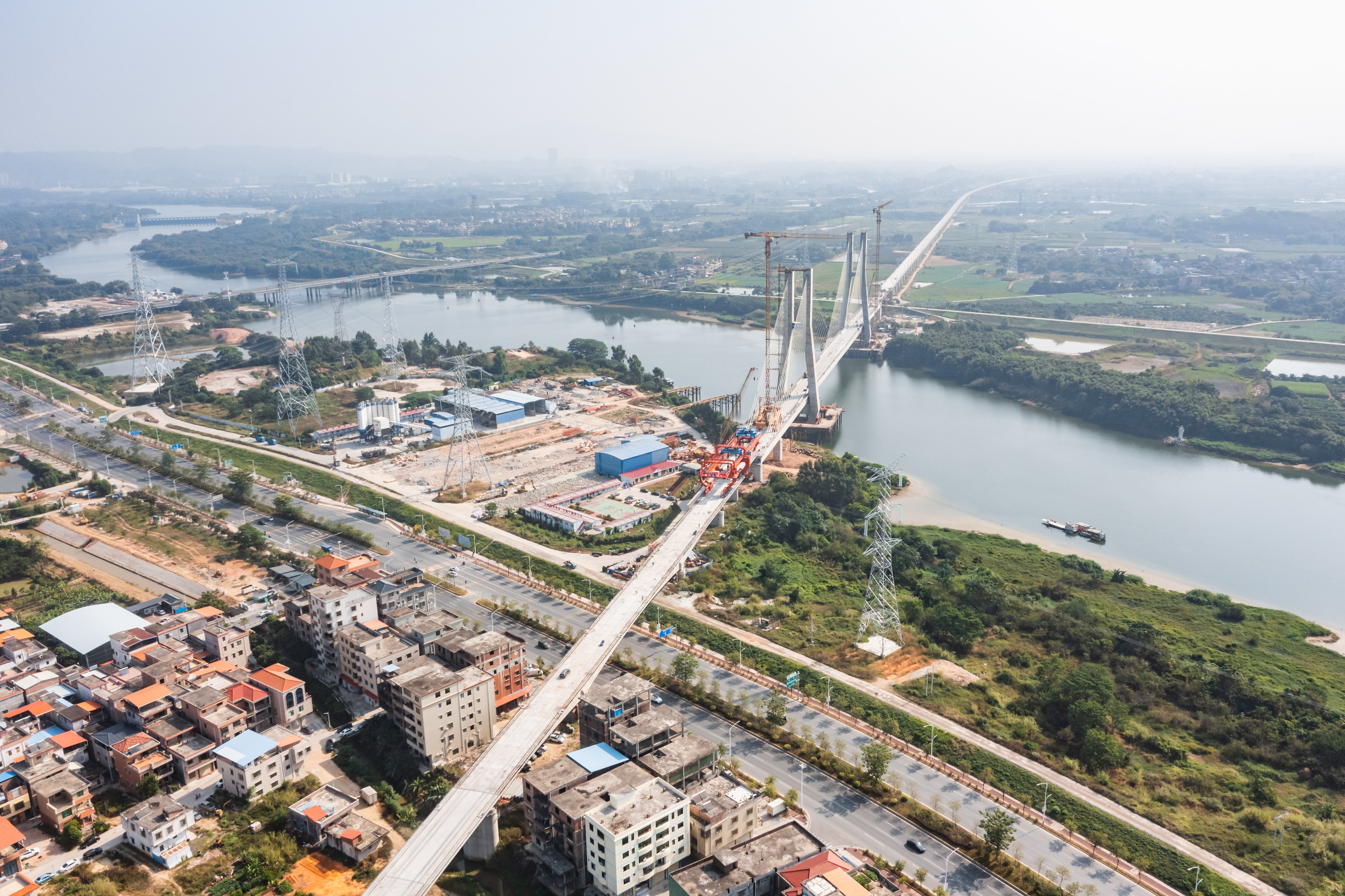 5、廣汕鐵路增江特大橋架梁全景.jpg
