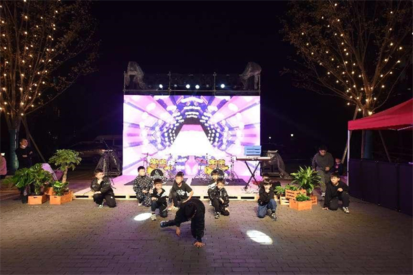 圖3 街舞表演.jpg