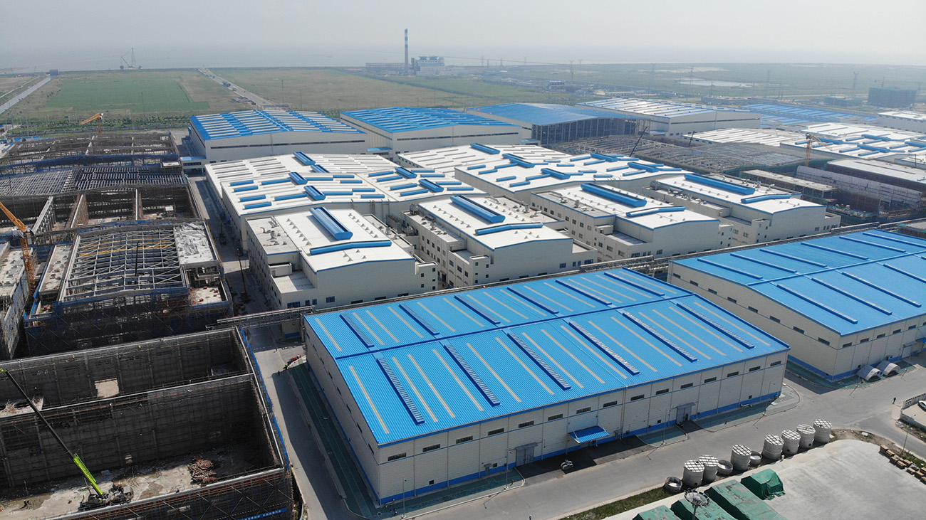 投資450億元年產396萬噸高檔生活用紙的金光如東高檔生活用紙產業基地，首次運用「工業4.0 人工智能」的生產理念，建成全國乃至全世界一流的集科技、先進製造、循環經濟為一體的綠色、節能、環保的科技產業基地和高檔生活用紙產業園，實現智能製造、智能服務和智能管理。產業基地所採用的生產工藝、設備和控制系統，均為同行業世界最頂尖水平。（徐書影攝）.jpg