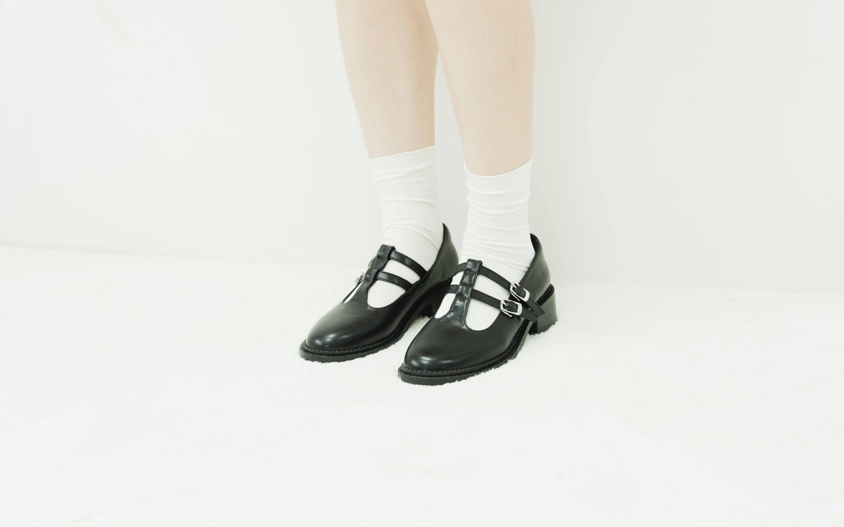 Keva Sandals 02.jpg