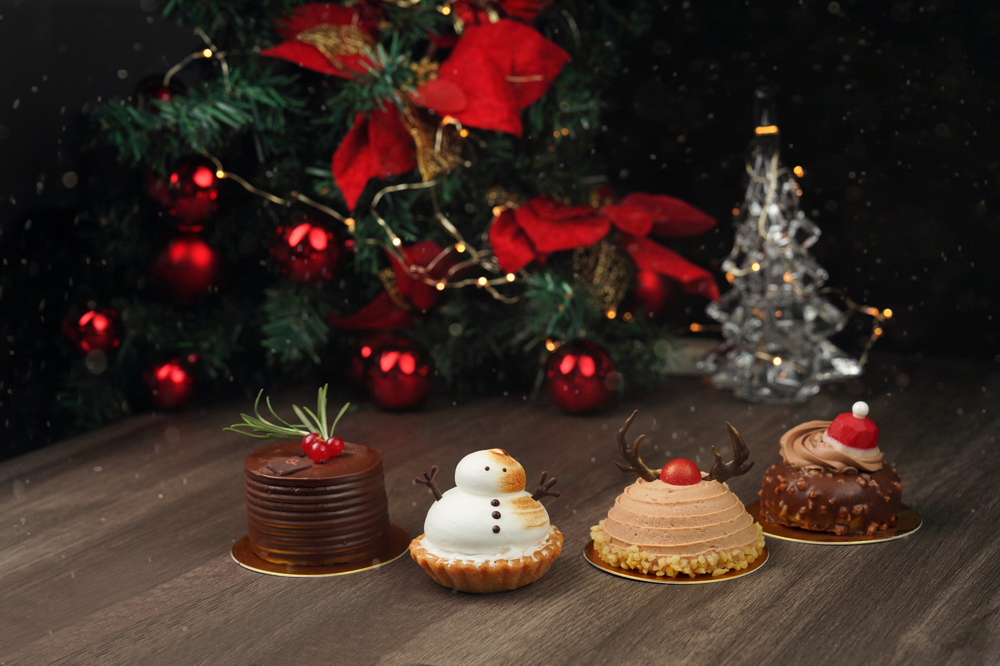 Christmas limited cake 聖誕限定件裝蛋糕 .JPG