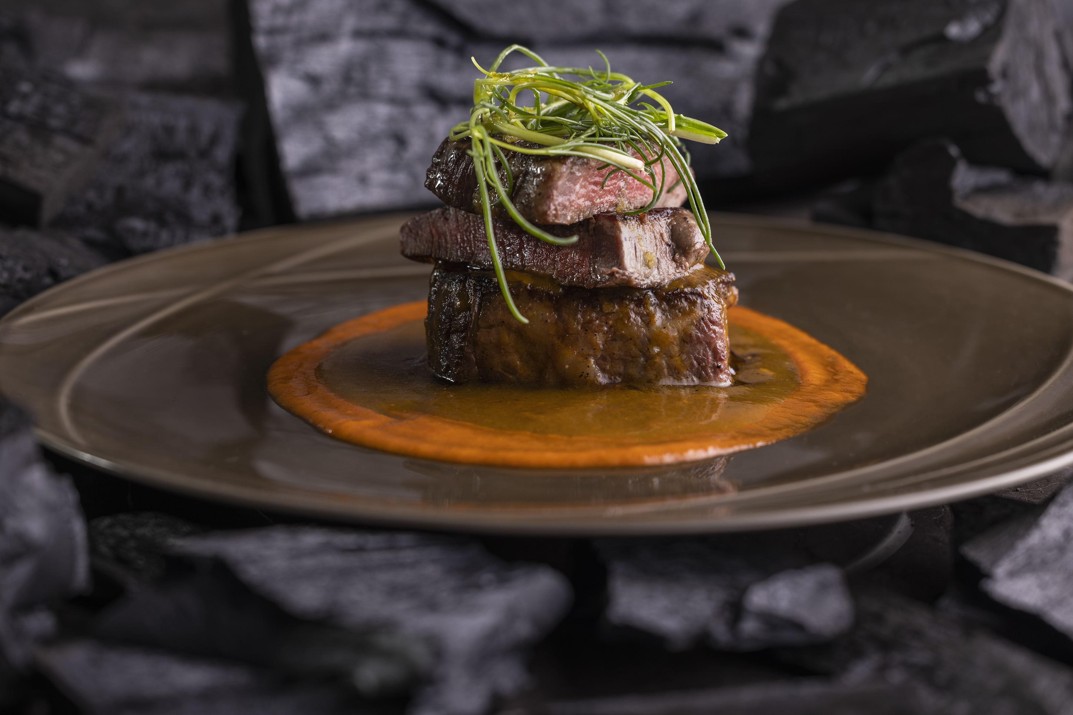 Australian M9 Full Blood Steak VS Spanish Vintage Steak.jpg