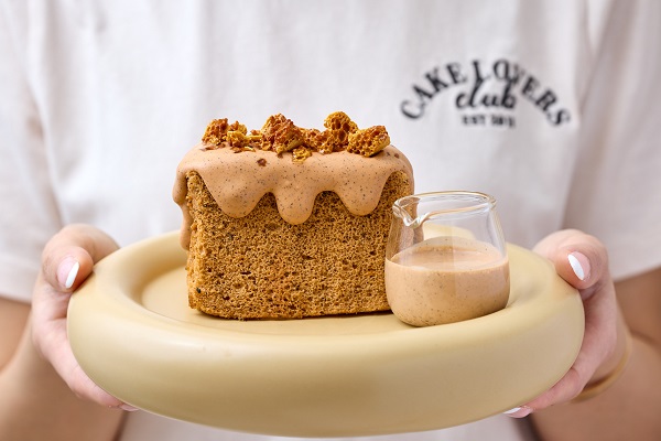 VIVE - Thai Milk Tea (1).jpg