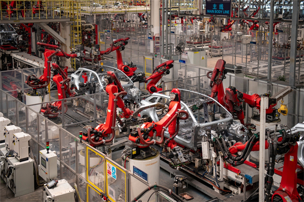 圖1圖說：零跑智能工廠（胡肖飛 攝）.JPG