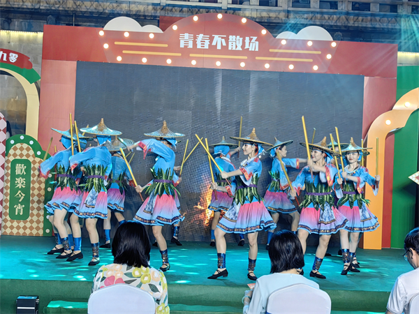 2、惠州非遺“舞火狗”展演(攝影:盧偉) - 復件(1).jpg