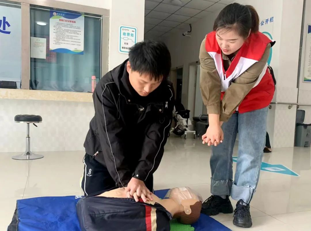 2.安徽巢湖:用行動弘揚紅十字精神.png