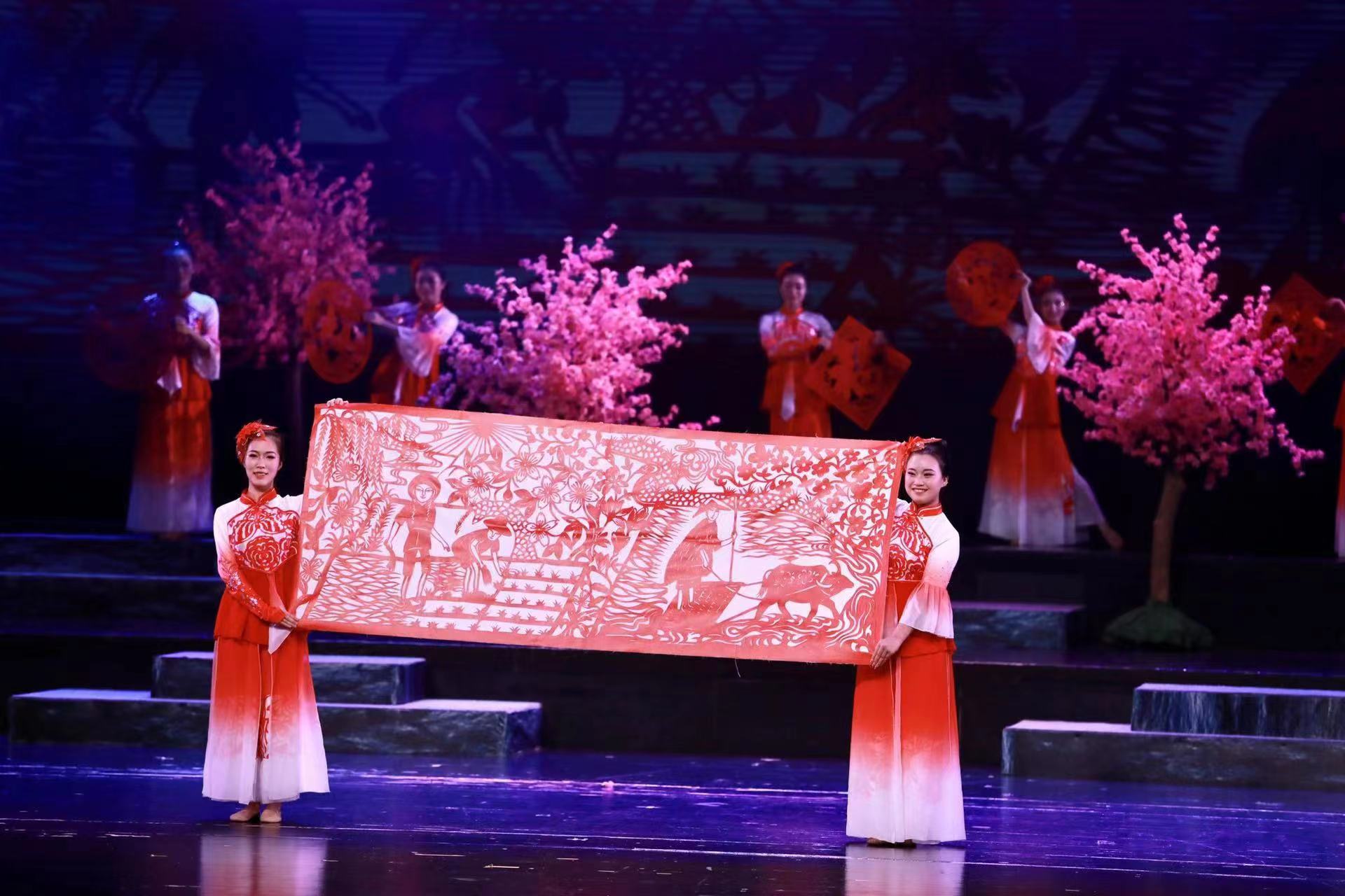 图二 瑞昌剪纸艺术.jpg