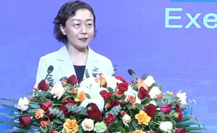 圖2 福建省委常委、常務副省長郭寧寧致辭.JPG