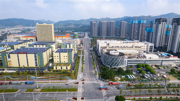 5、億緯儲能廠區 - 復件(1).jpg