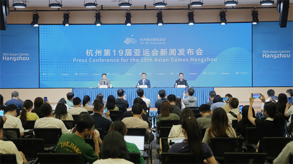 圖一圖說：發布會現場 圖：方建飛.jpg