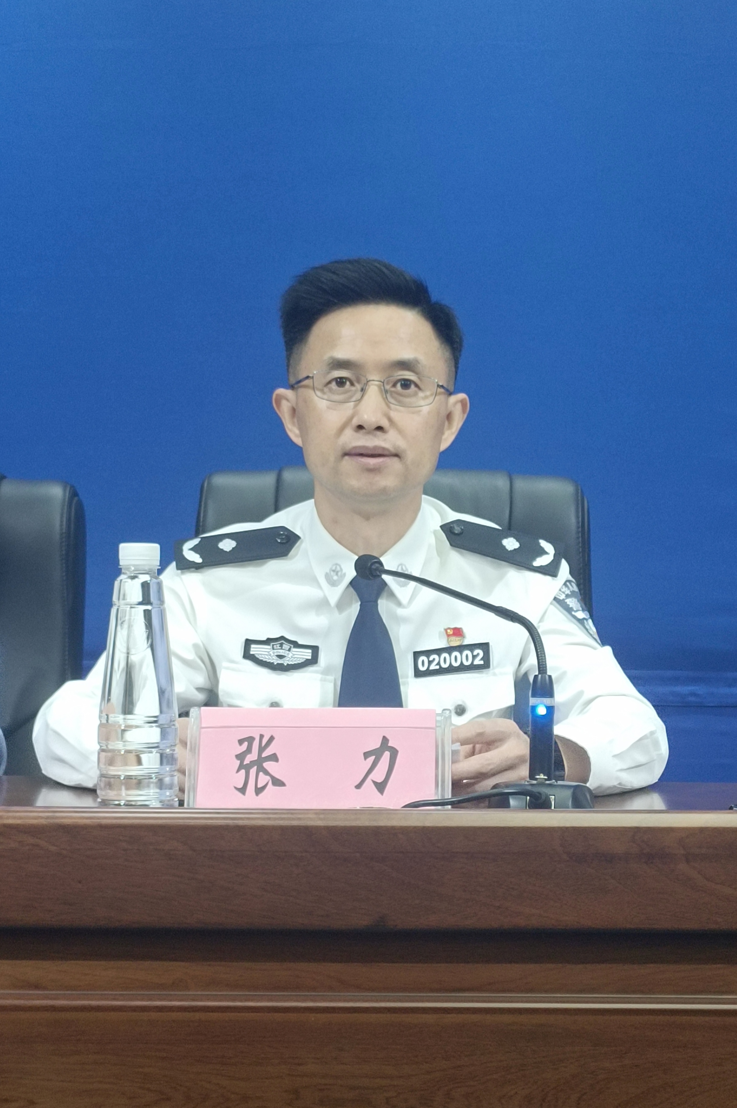 圖二 九江市公安局黨委副書記、常務副局長張力通報「夏季行動」有關情況.jpg