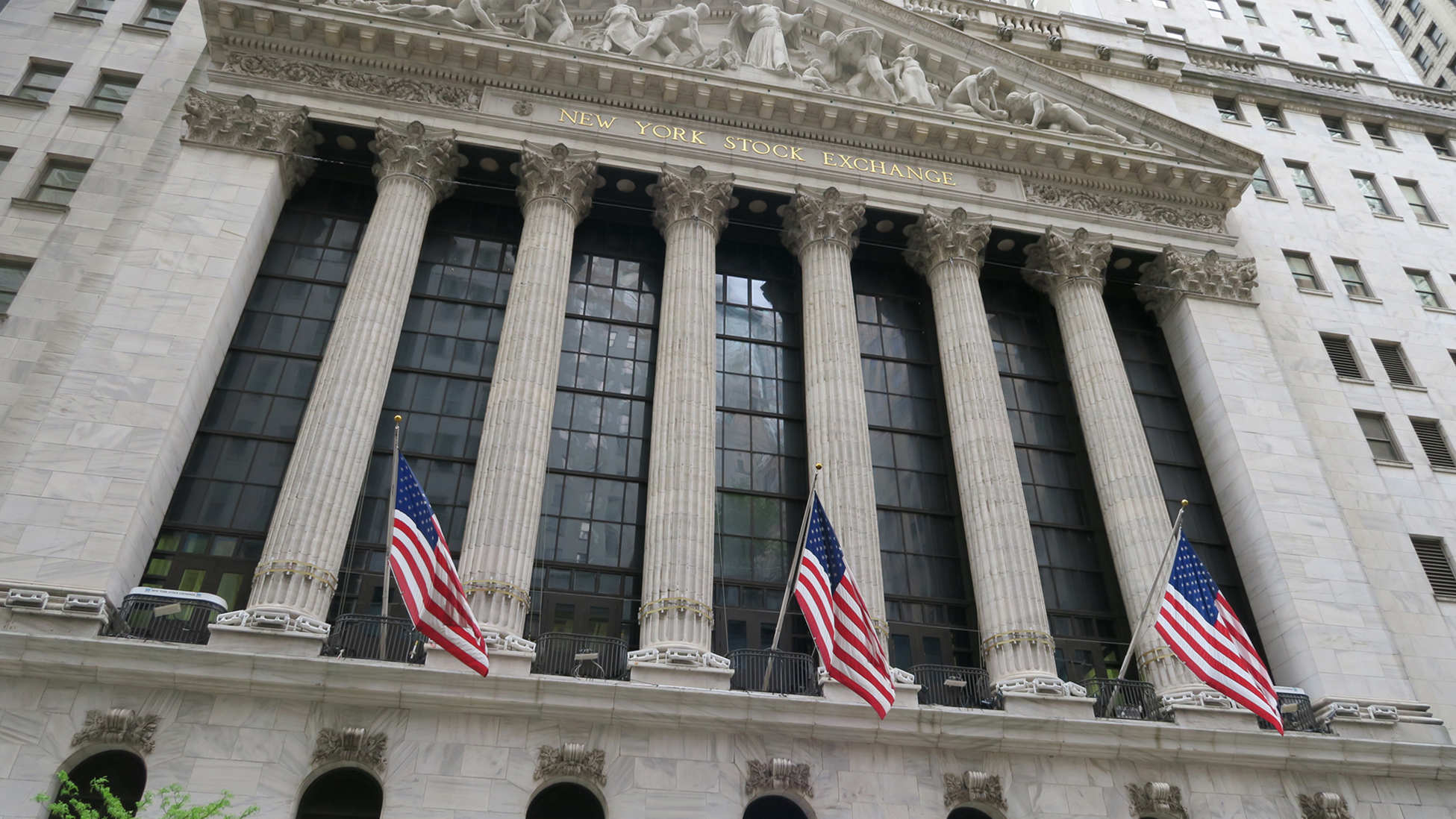 紐約股市三大股指6日上漲-香港商報