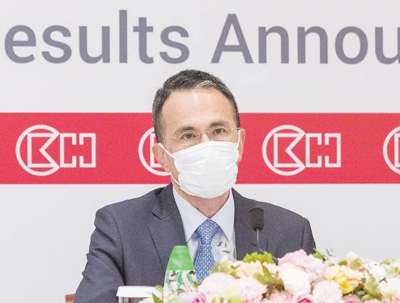 長和全年多賺2%派息持平 李澤鉅：無意放棄香港港口業務
