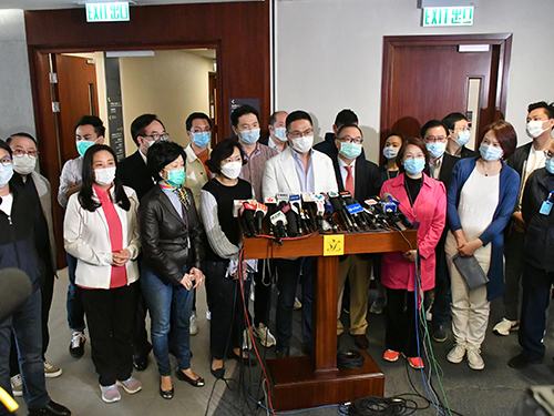 財會通過1375億抗疫基金撥款 林鄭諾速落實支援措施