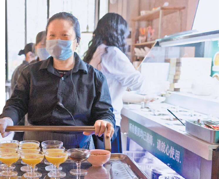 服務企業復工率超八成 經濟基本面長期向好