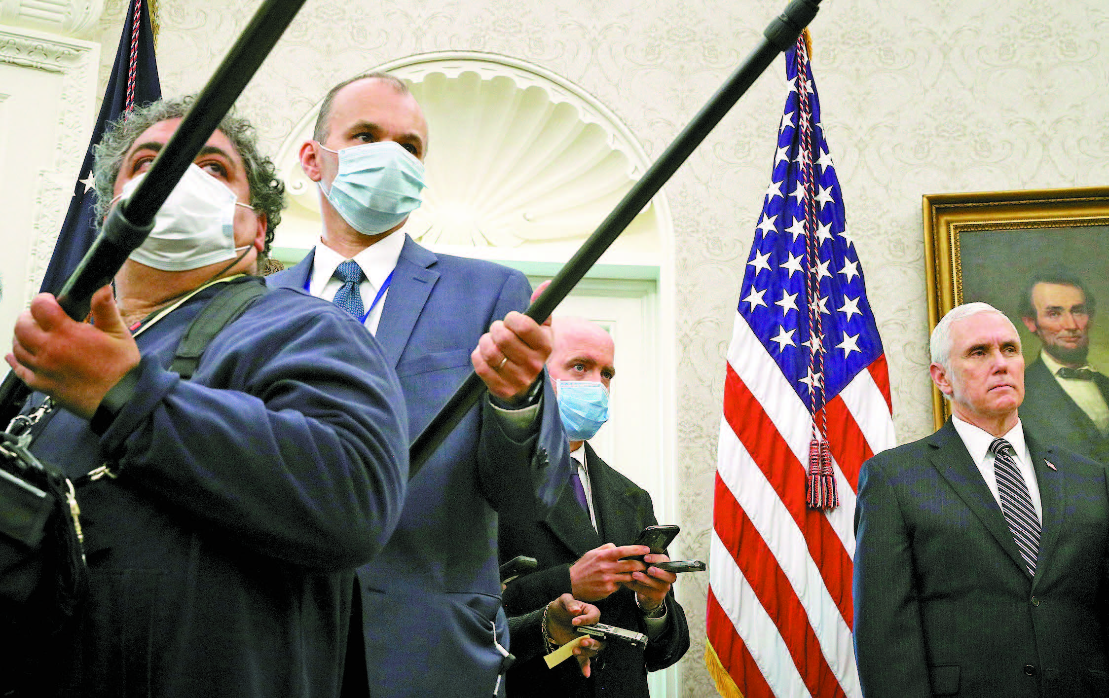 病毒殺入白宮核心層