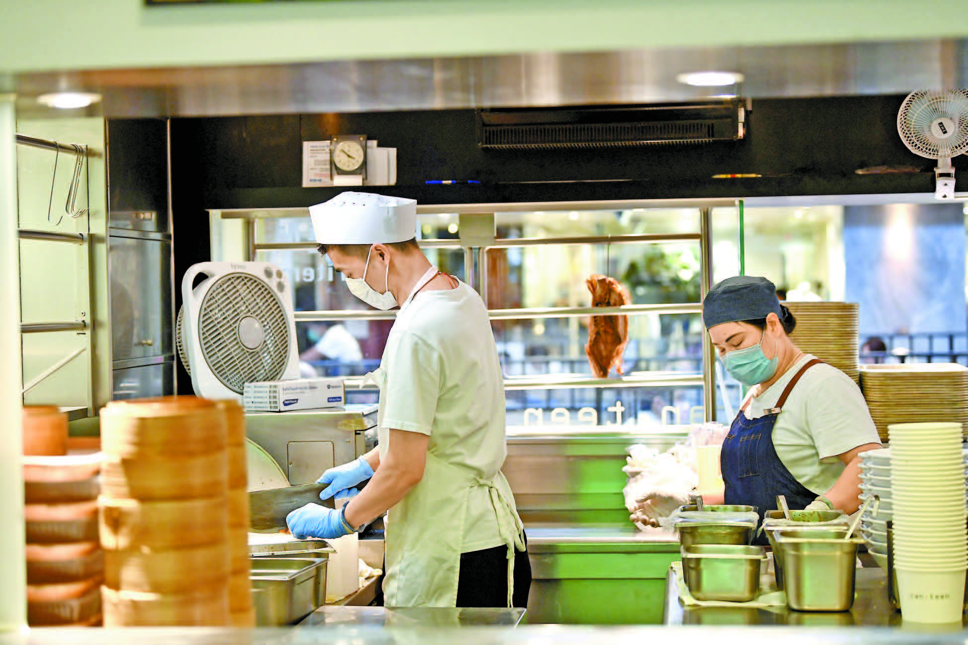 25日起申請 6月底可到帳 保就業計劃設懲罰機制