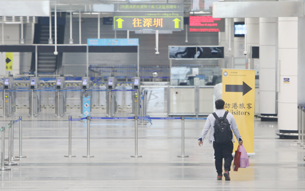 超億學生返校 復學比近四成