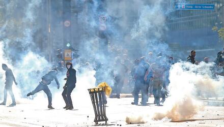 逾半民眾責總統抗疫不力巴西多地爆反政府示威