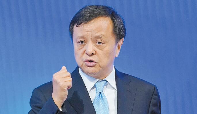 李小加：港交所衝刺第三次跳躍