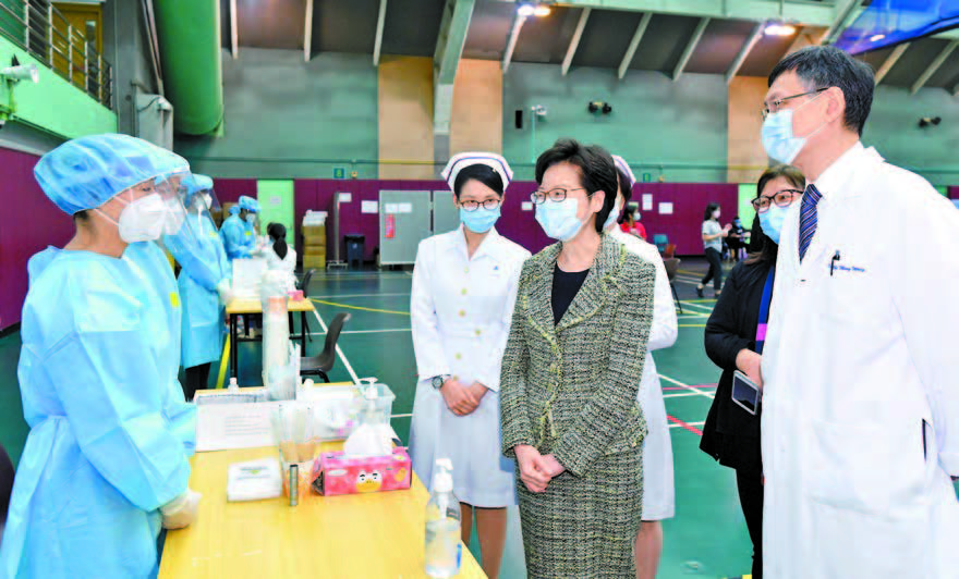 普檢衝刺高官出動再打氣 林鄭慰問探民意呼籲齊參與