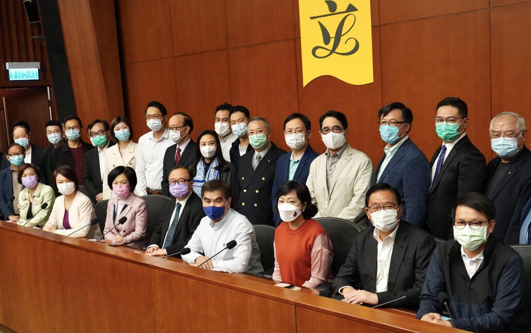 支持人大決定 痛批攬炒鬧辭  建制議員冀與市民攜手向前