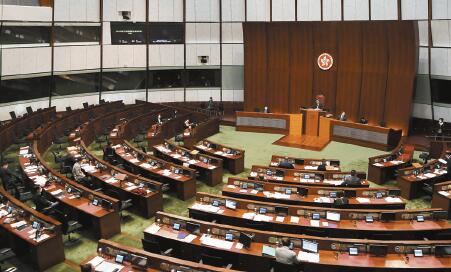 港府強烈譴責外國政府無端指責人大決定 雙重標準 一樣伎倆