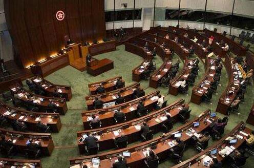 【港事講場】反對派攬炒建制派何去何從