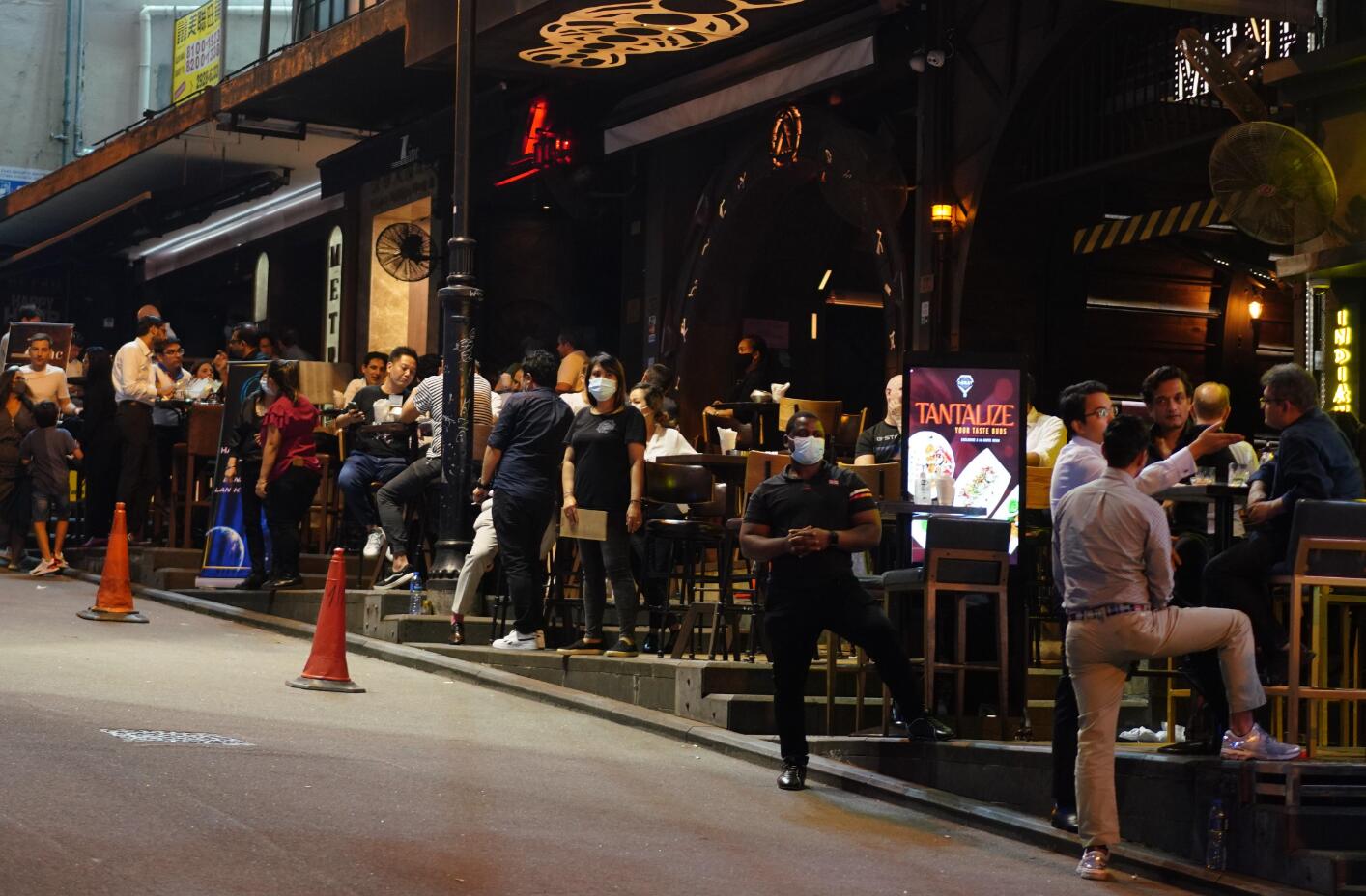 防疫新措緊急刊憲今生效 關派對房間餐飲夜店場所禁表演