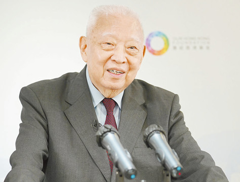  董建華：由亂到治由治到興 協力開拓香港黃金時代 