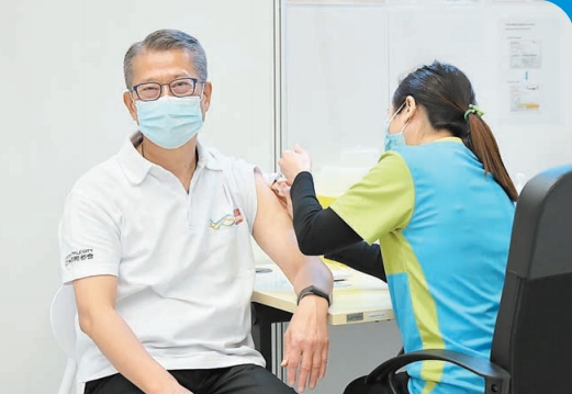港首季GDP料顯著改善 政府高官：疫苗接種落後會拖慢經濟復蘇