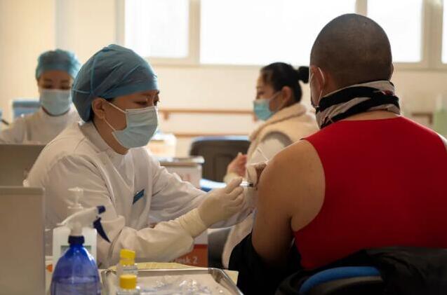 連續13天本地零確診 張建宗：將檢視社交距離措施 