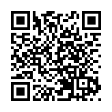 警方搜查旺角食肆 帶走兩漢獲一批武器