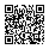 有片｜大貨車溜後衝落斜波撞七人車 司機急速扭軚閃避