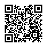 有片丨香港街頭架設傳統花牌迎國慶 市民揮舞國旗送祝福