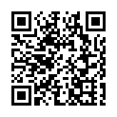 中國大型雙臂架變幅式起重船在江蘇下水