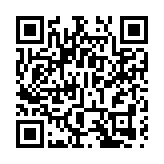 有片丨元朗驗車場保時捷失控 鏟起七人車冒白煙 再撞一車