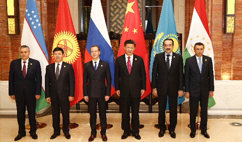习近平集体会见上合组织成员国领导人