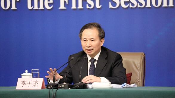 环保部长：今天是个好日子 北京下雪了瑞雪兆丰年