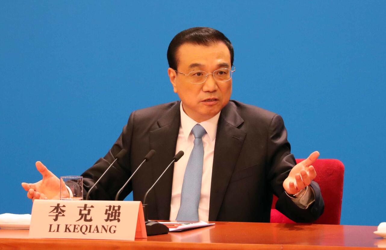 李克強指治違法違規如擠膿 系統性金融風險不會出現