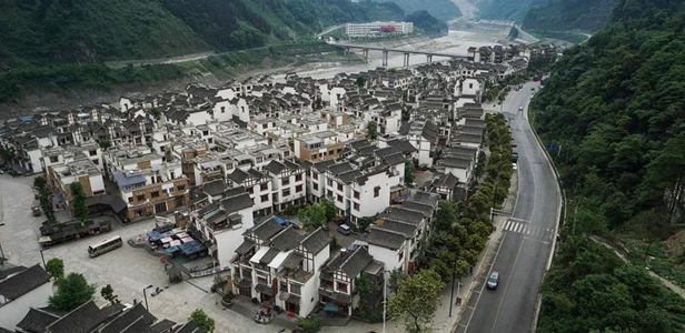 汶川震後的川港十年情谊