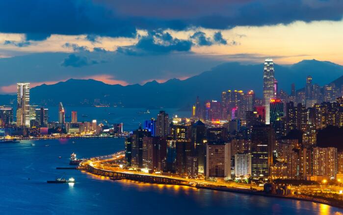 系列评论五之三：發展是解決問題的金鑰匙