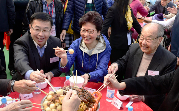 习主席视察香港一周年 港府善用公帑關顧民生