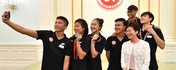 林鄭月娥為香港商报撰寫專文：貫徹落實一國兩制 融入國家發展大局