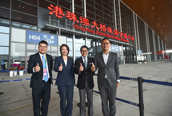 胡應湘讚大橋很靚圓了心願