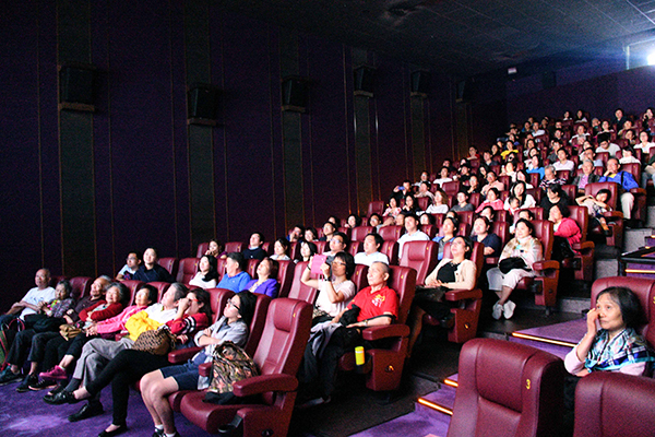 大橋紀錄片首映 市民觀後大感驕傲