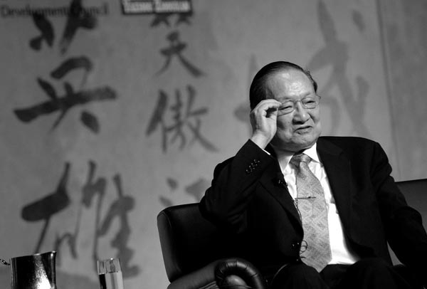 【港事講場】怎樣評價金庸？